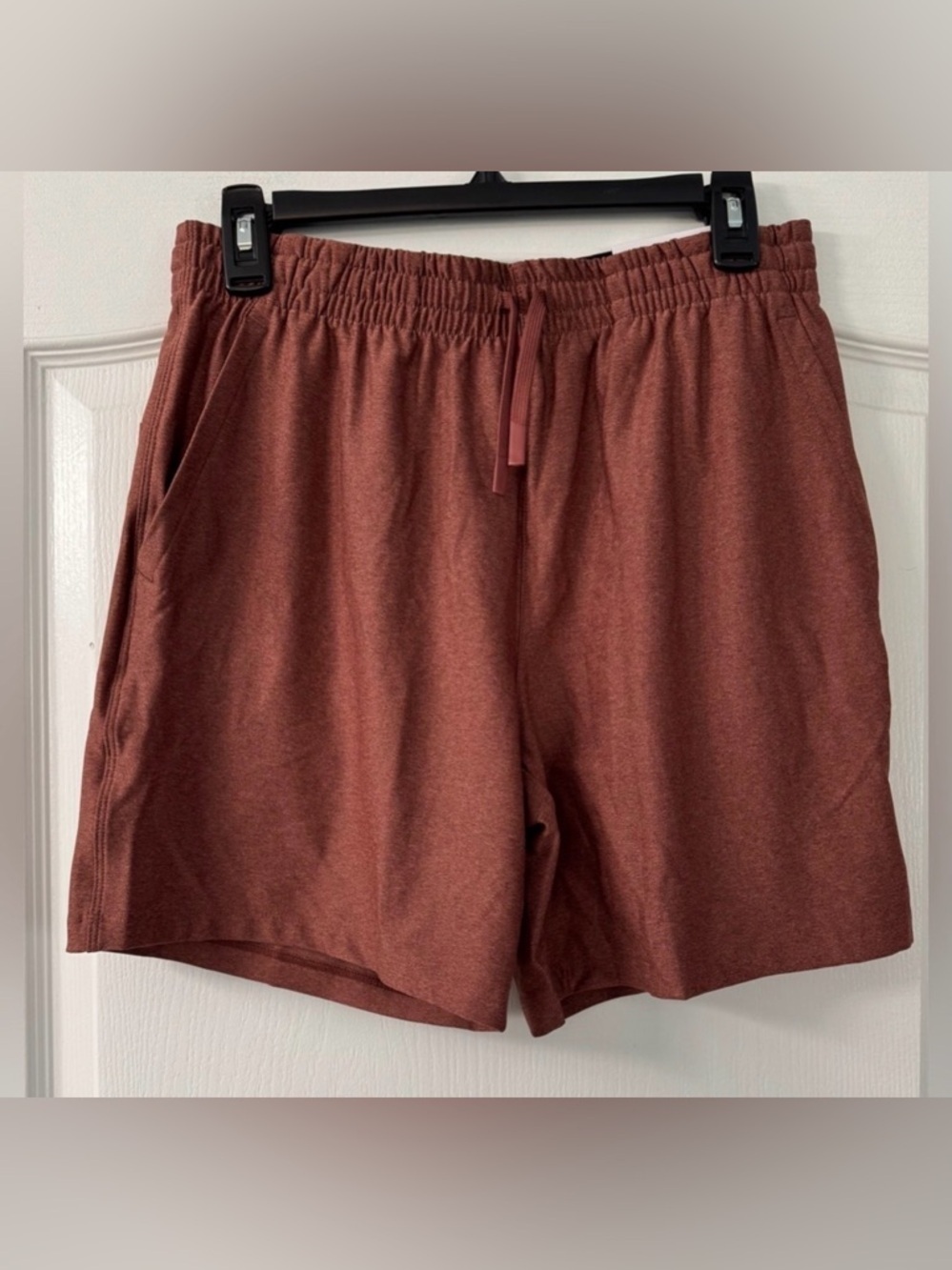 Old Navy Active Slim KnitTech Go Dry Cool Shorts with 7-inch inseam